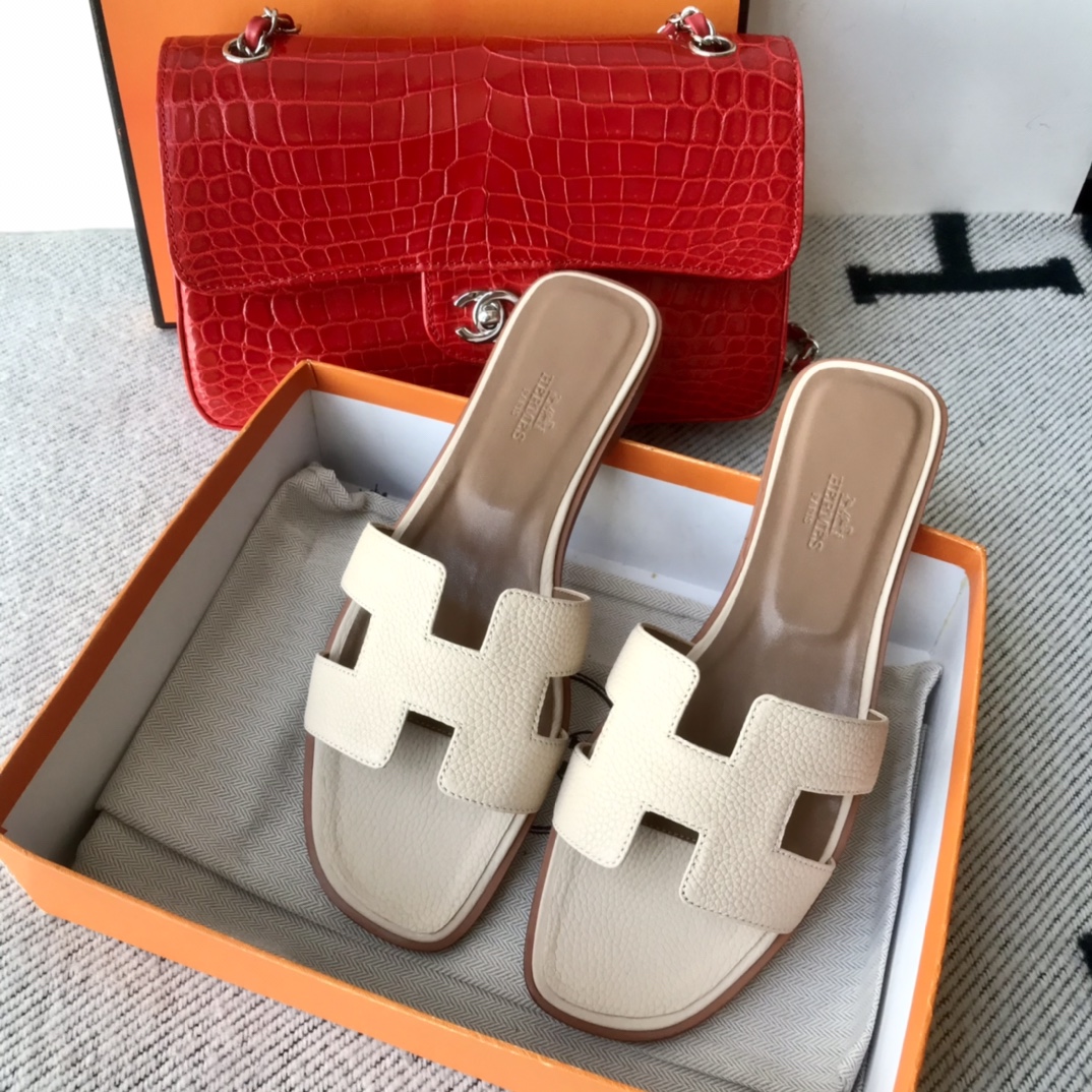 에르메스 올수공 오란 슬리퍼 샌들 토고 23